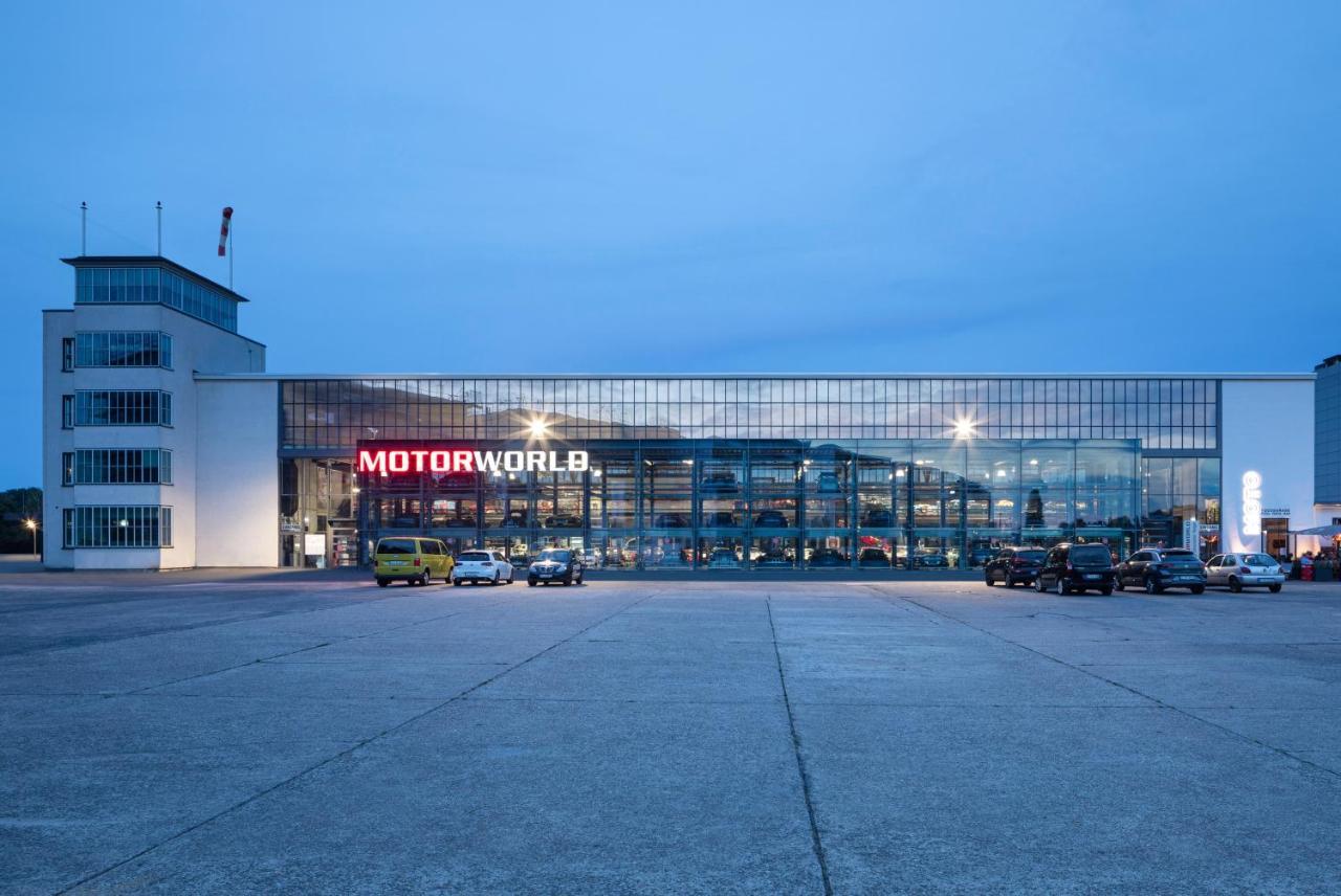 V8 Hotel Koeln At Motorworld Екстериор снимка